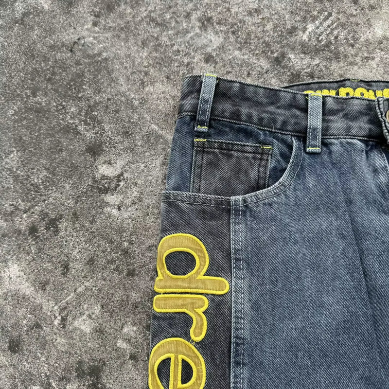 the Denim Fabric Is Stitched with a Special Style of Patchwork Design Jeans for Men and Women Casual Ropa Hombre