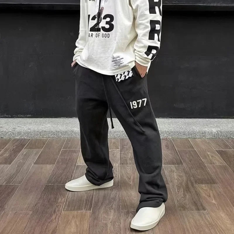 Trendy FOG Brand 1977 Straight-Leg Casual Pants Loose-Fit Versatile Autumn/Winter Essentialsl for Men and Women Fleece-Lined Tro